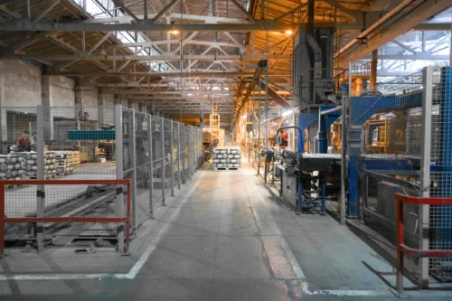 A photo of the Yuanguang Bearing factory floor